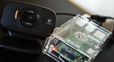 Raspberry Pi Webcam Server no wm